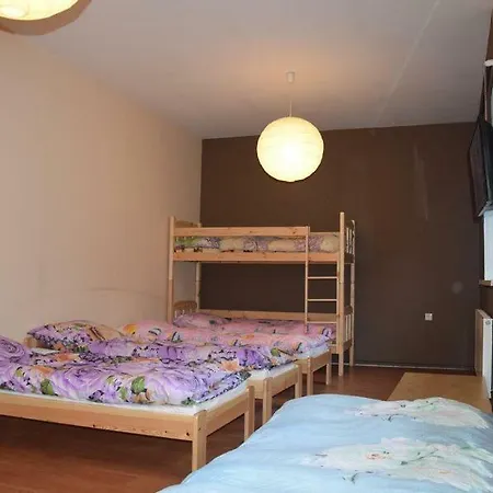 Hostel Villa68 *